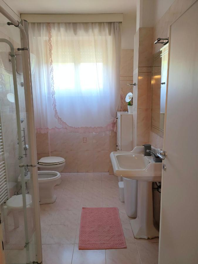 Domus Tilla Piombino Bagian luar foto
